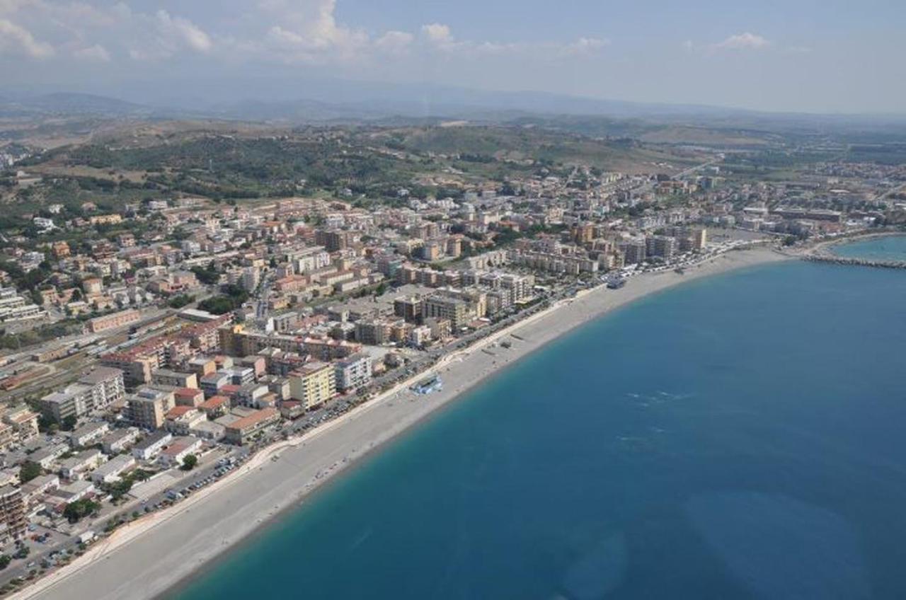 مبيت وإفطار كاتانزارو B E B Le Terrazze Sul Mare المظهر الخارجي الصورة