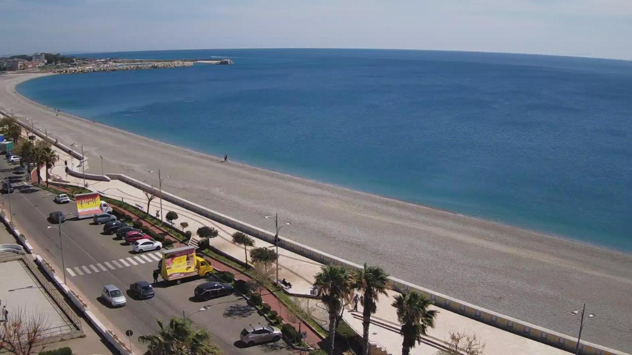 مبيت وإفطار كاتانزارو B E B Le Terrazze Sul Mare المظهر الخارجي الصورة